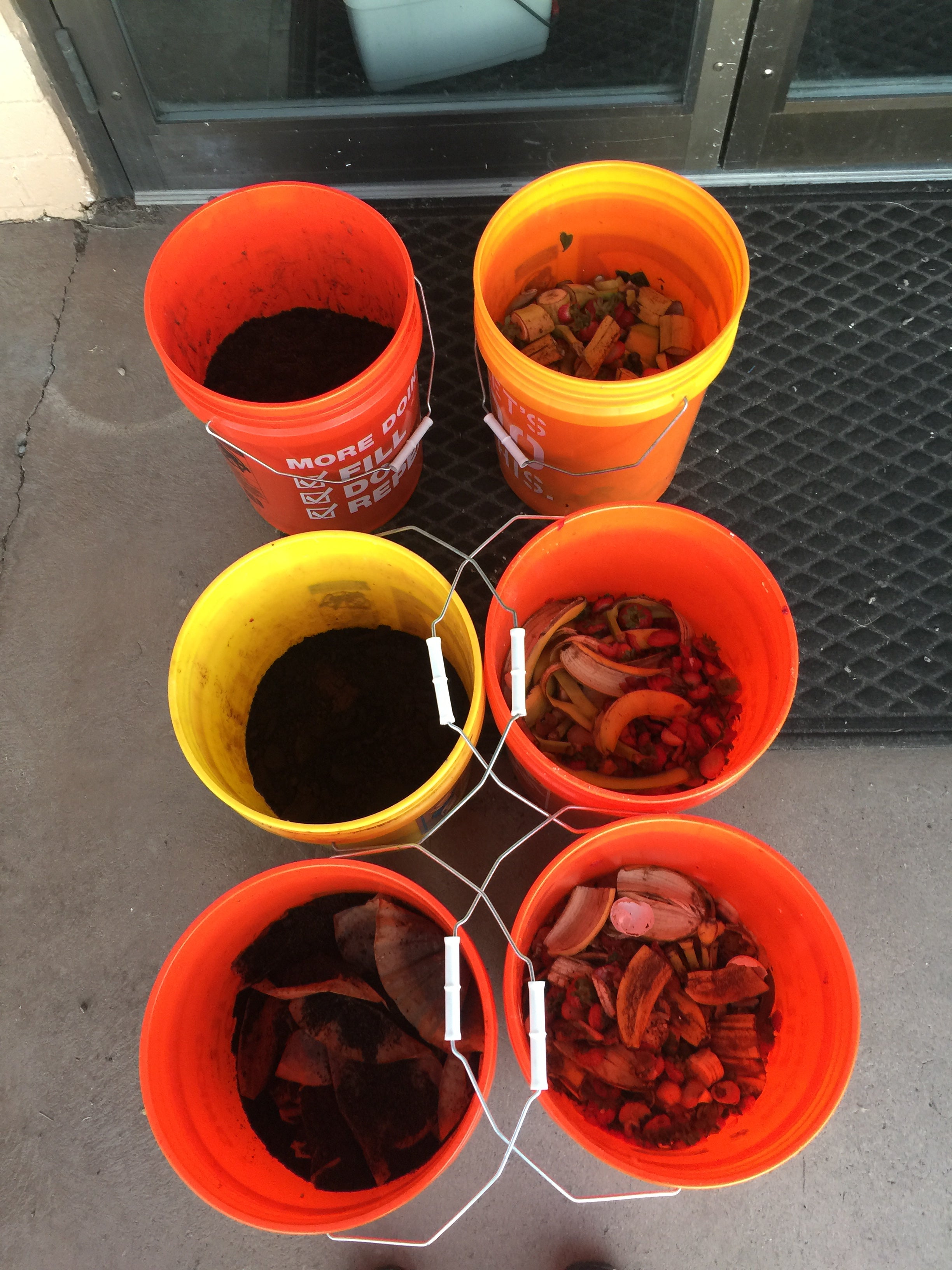 5 Gallon Buckets of Food Waste for Worm Farm Food